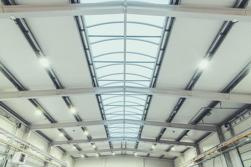 Czym charakteryzuje się nowoczesne doświetlenie dachowe?